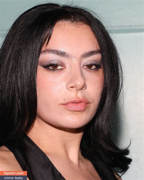 charli xcx naked